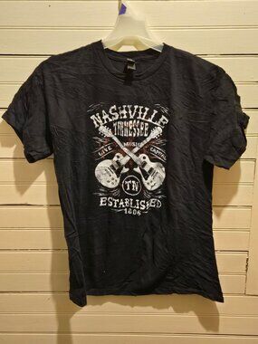 Gildan TShirt Mens L Nashville Tennessee Graphic Live Music Guitars Black Tour